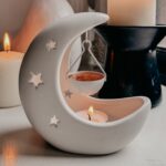 Moon Shape Candle Holder, Aromatherapy Wax Melt Warmer Fragrant Essential Oil Burner